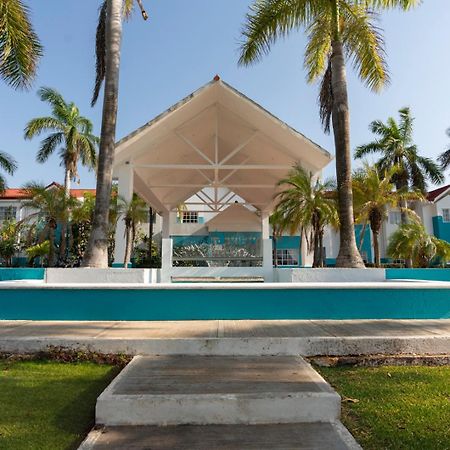 Hotel Ocean View Campeche Buitenkant foto