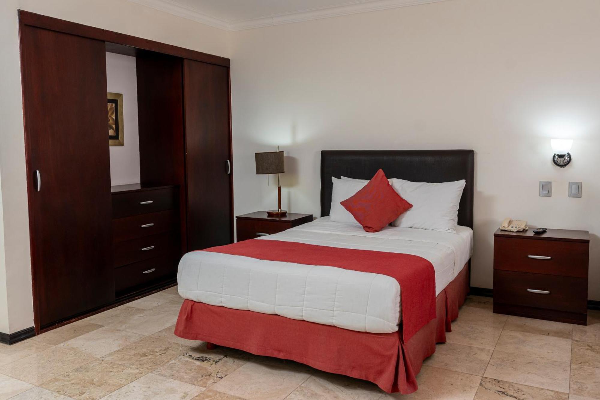 Hotel Ocean View Campeche Buitenkant foto