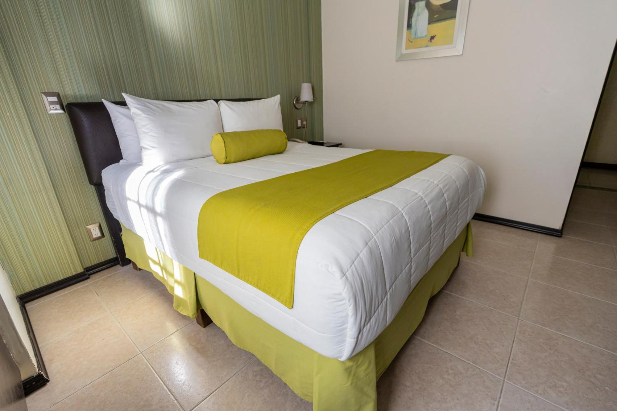 Hotel Ocean View Campeche Buitenkant foto